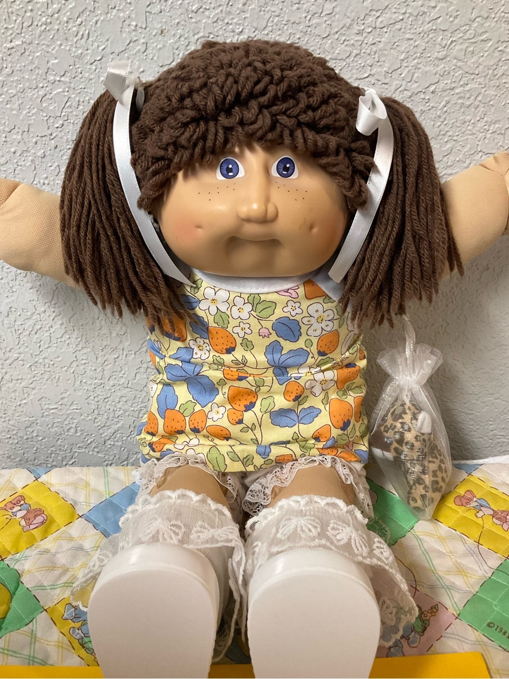 VTG Cabbage Patch Kid Girl 1ST Edition Poodle Hair Freckles Hong Kong HM#2 ‘83